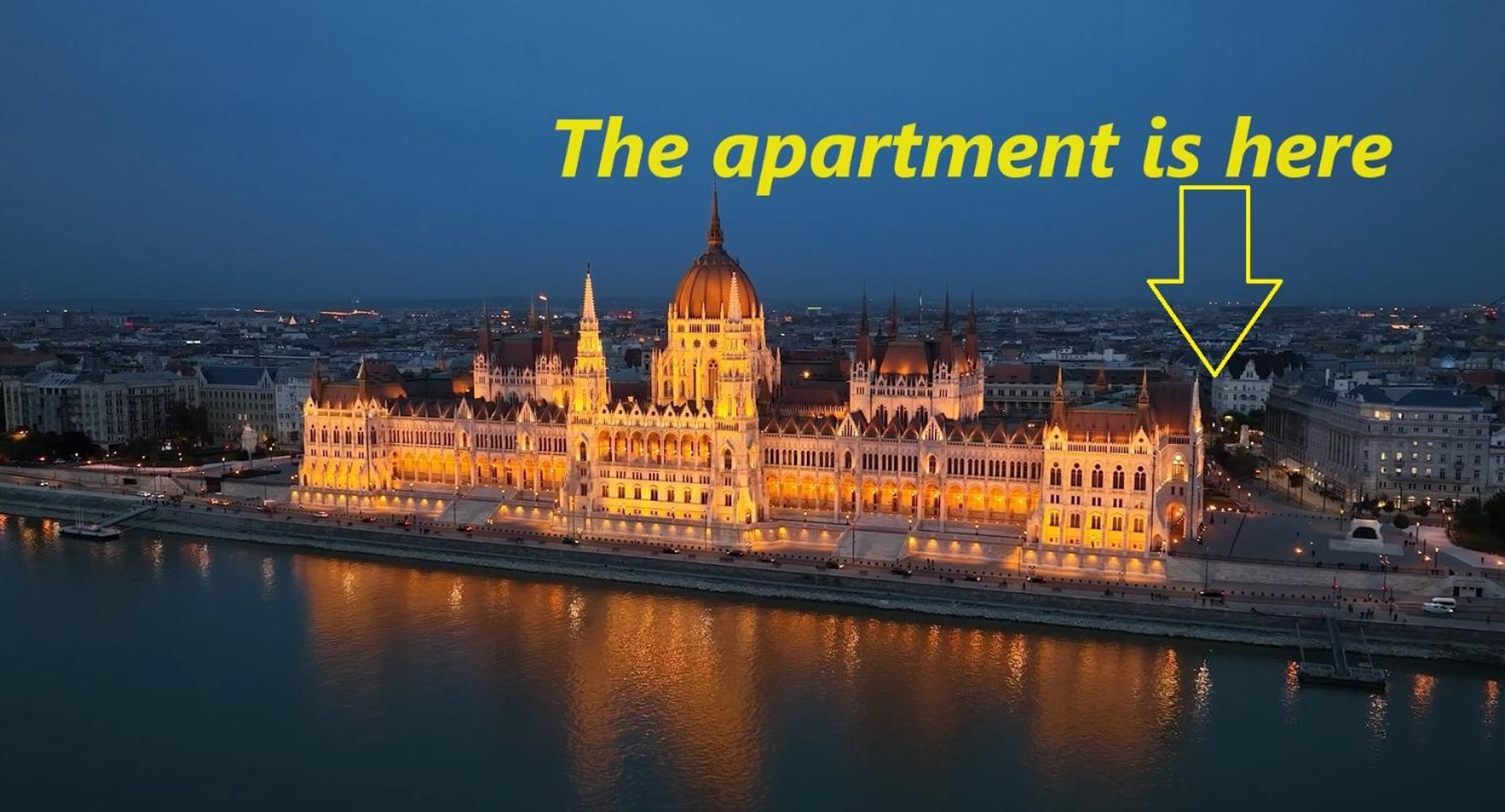 Chain Bridge Apartment Budapest Exterior photo